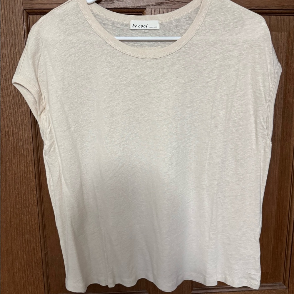 BE COOL Women's Light Cream Short Sleeve Tee